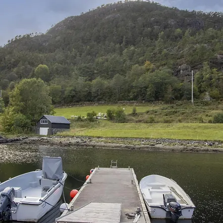 Holiday home Fjordglytt By Interhome