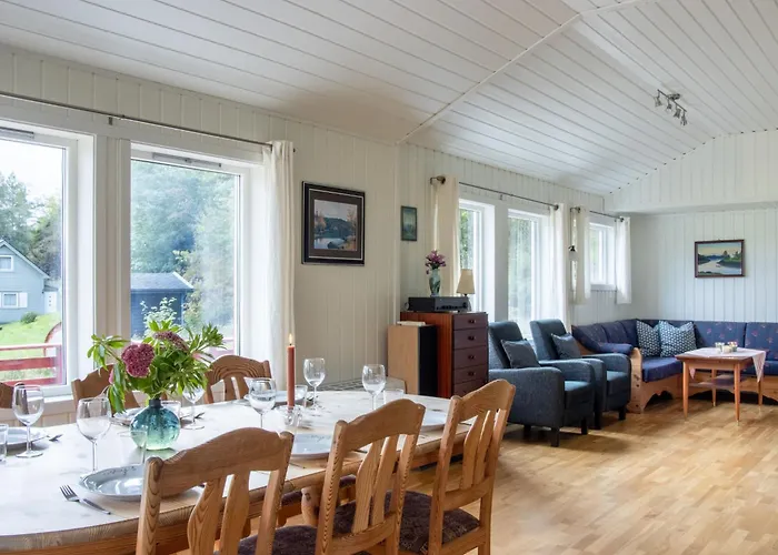 Fjordglytt By Interhome